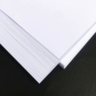 Papel offset sem revestimento de dois lados sem madeira com celulose de madeira virgem na melhor das hipóteses