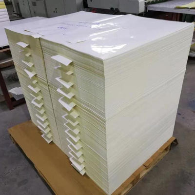 Papel auto-aderente de Direct com revestimento de lado único e estilo virgem de pasta