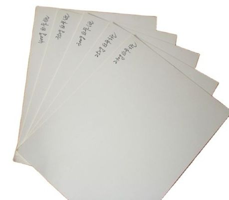 Papel duplex de cartão tipo 250g C2S revestido de arte impressa para soluções de marca cosmética
