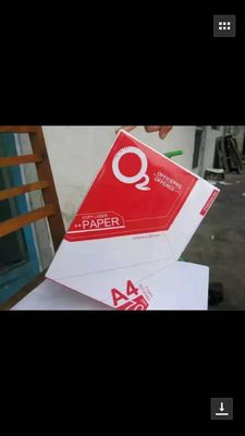 Papel de cópia A4 branco 75gm 80gm Fabricado em 100% de pasta de madeira virgem para escrita e cópia