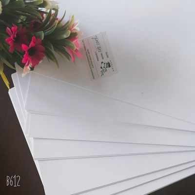 Folhas de papelão branco com papel duplex C2S