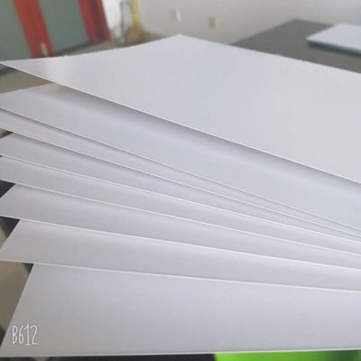 NINGBO FOLD C2S cartão de arte Feito de matéria de revestimento de polpa de madeira Kaolinite para alto brilho