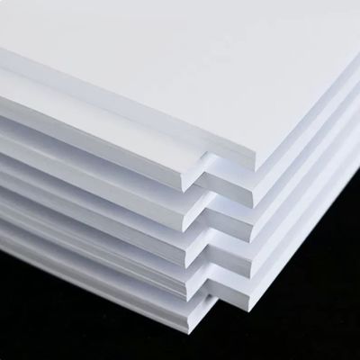 Papel de caixa dobrável de marfim de celulose de madeira 100% Durável e ecológico