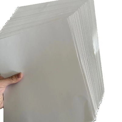 Superfície de estampação a quente Papel revestido de acabamento Brilhante 90gsm-300gsm para papel de arte de alto brilho