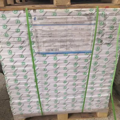 Papel de impressão branco sem revestimento sem madeira de 100gm perfeito para impressão profissional