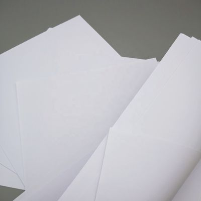 Papel de ficha de offset sem madeira para impressão e embalagem
