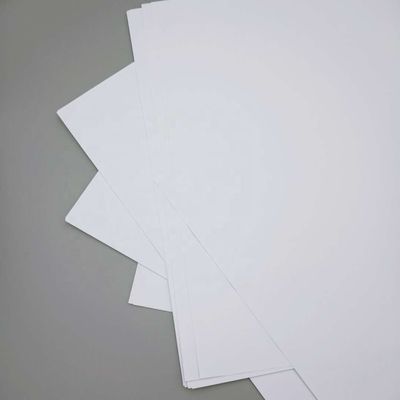 Papel de ficha de offset sem madeira para impressão e embalagem