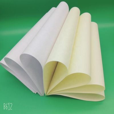68 gm a 118 gm Papel de ligação sem madeira de cor creme para impressão offset da fábrica Baiyun