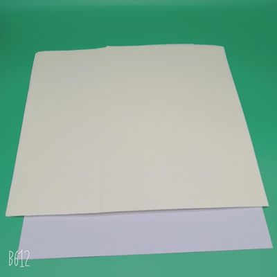 68 gm a 118 gm Papel de ligação sem madeira de cor creme para impressão offset da fábrica Baiyun