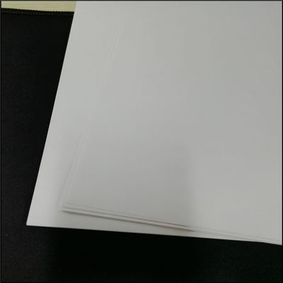 Impressão offset Compatível com produtos químicos e mecânicos Papel de arte de celulose Águia de neve e durável