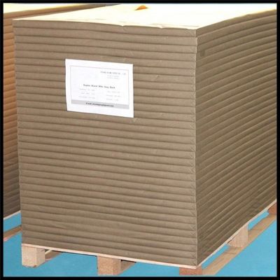 110 x 57 x 15 mm C1S Painel de marfim em ream 100% de pasta de madeira virgem para embalagens de cartão