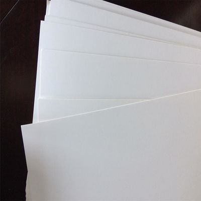 Pulpa de madeira Ningbo Fold FBB/Cartão de Marfim O material de embalagem e impressão perfeito